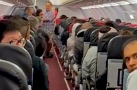 17 hành khách tự nguyện rời khỏi chuyến bay từ Úc đi Indonesia do mất điện
