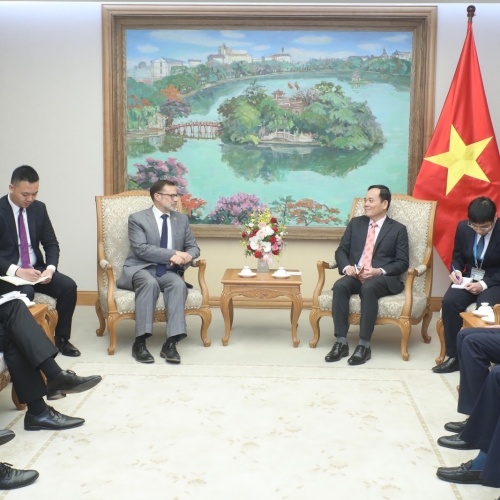 Phó Thủ tướng Trần Lưu Quang tiếp Đại sứ Australia tại Hà Nội